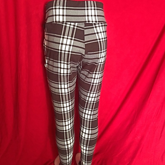 SWS ESSENTIALS - ZIPPER LEGGINGS - Picture 6 of 7